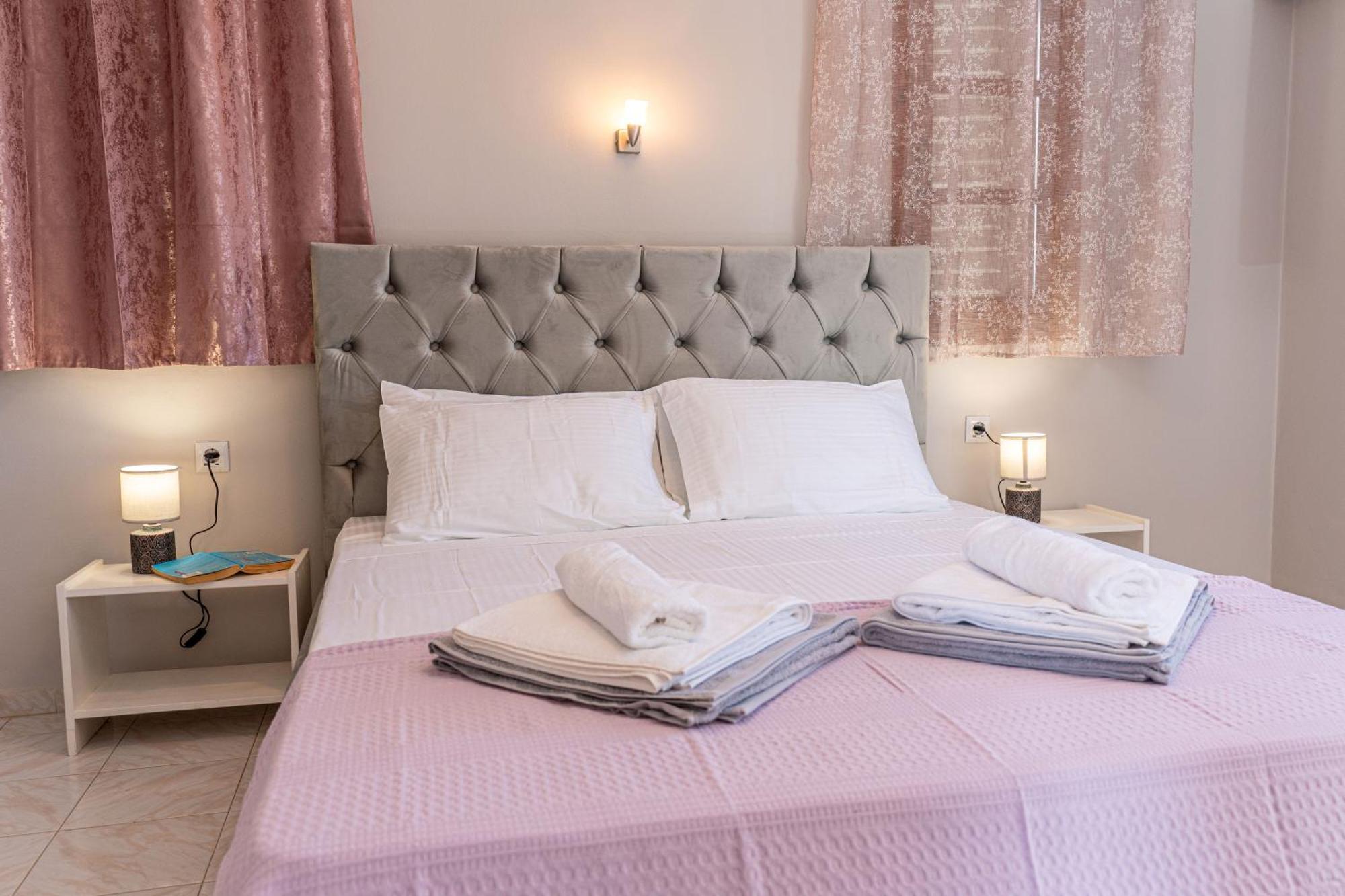 Southbank Seafront Apartments Katelios Eksteriør billede